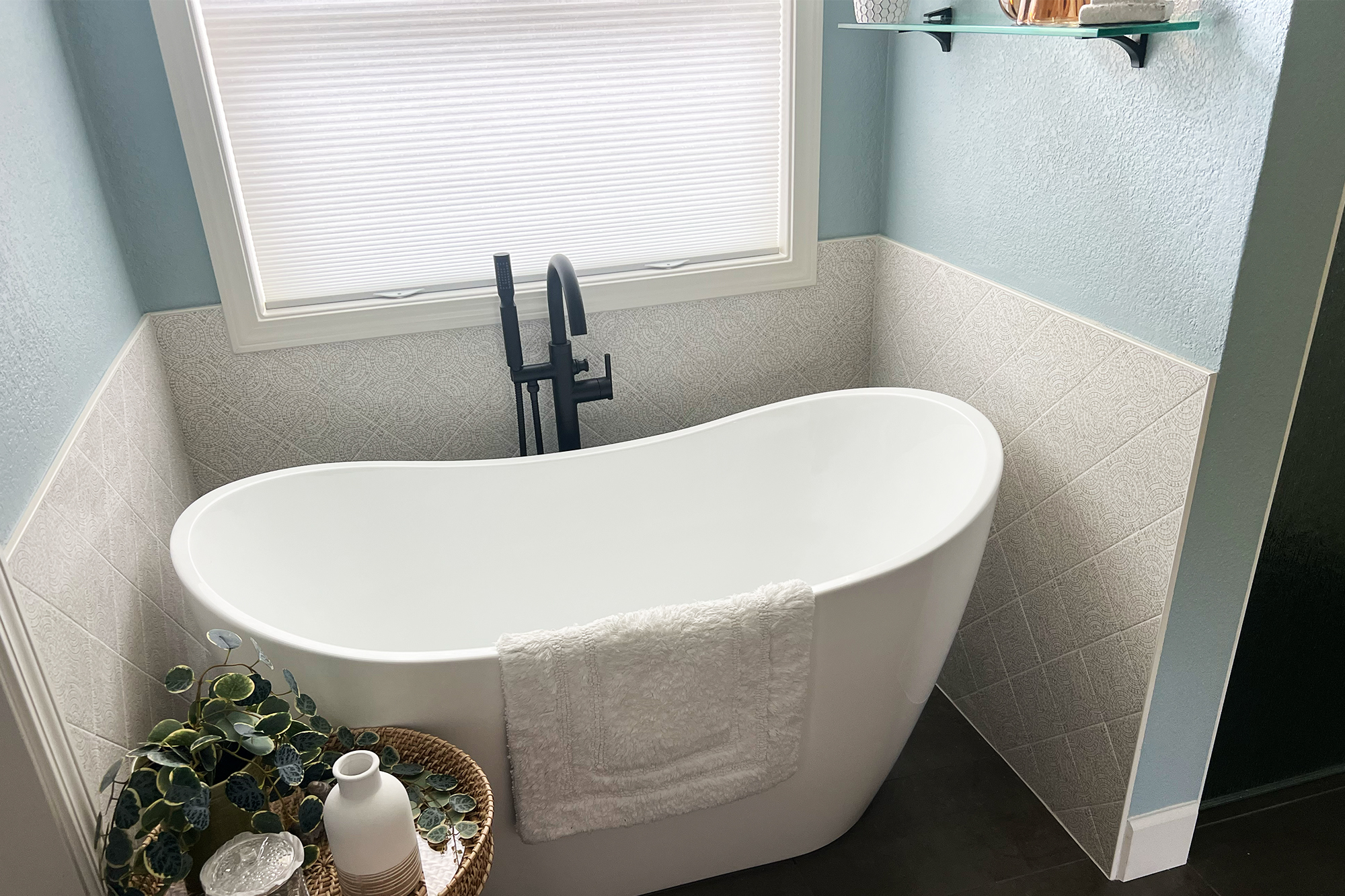 Is a Freestanding Tub Right for Me?